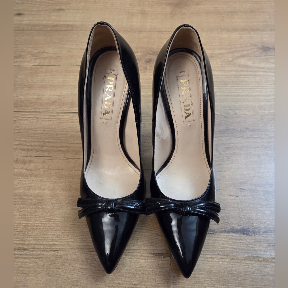 PRADA Pointy Toe Stiletto High Heeled Shoes - Picture 2 of 11